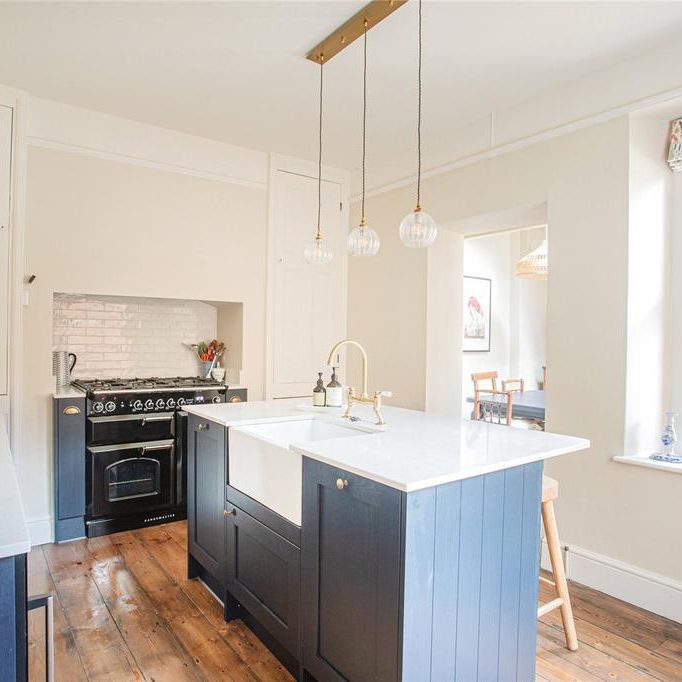 3 bedroom terraced house to rent - Photo 1
