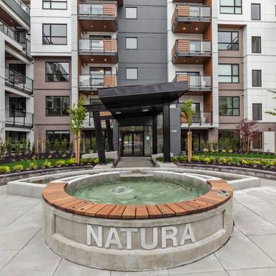 WELCOME TO THE NATURA! Gorgeous 1st floor 2 bed 2 bath Condo! - Photo 1