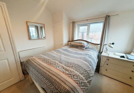 Normanton Avenue - Photo 4