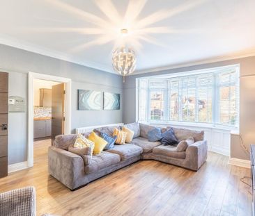 2 bedroom flat to rent - Photo 3