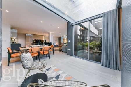 3 Bedroom Apartment, The Water Gardens, Hyde Park, W2 - Photo 3