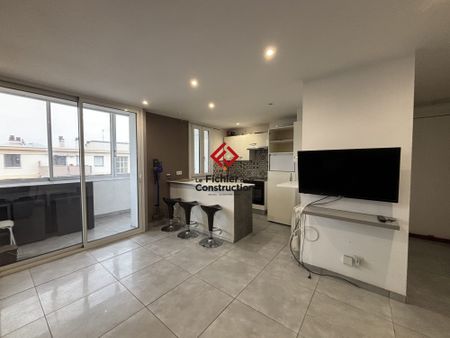 Location Appartement 4 pièces 65m² GRENOBLE 38000 - Photo 3