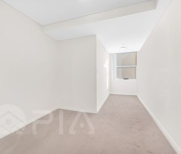 Spacious Modern 2 Bedrooms Apartment For Lease Now! - Photo 2