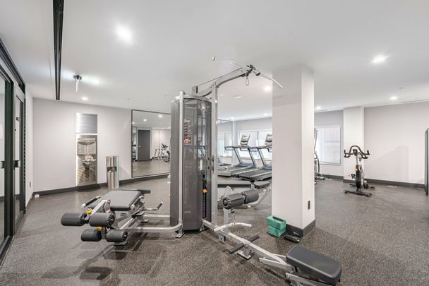 For Lease - 2525 Bathurst Street Unit# 1305, Toronto, Ontario - Photo 1