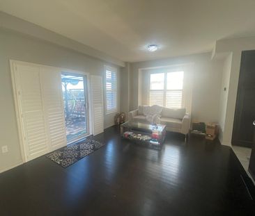 For Lease - 1 Mortlock Street, Ajax, Ontario - Photo 6