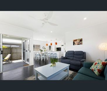 5 Bradley Crescent, Nirimba, Qld 4551 - Photo 4