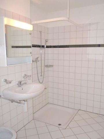 In the countryside and yet close to the center - Photo 4