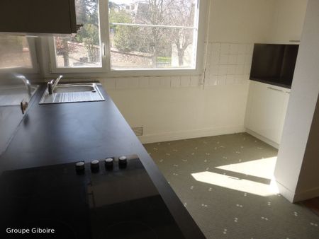Appartement T3 à louer - 73 m² - Photo 4