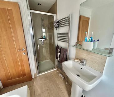 Nottingham Road, Nottingham, Giltbrook - Photo 4