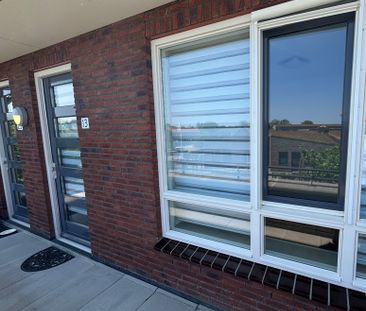Ruim appartement met balkon en twee slaapkamer. - Photo 6