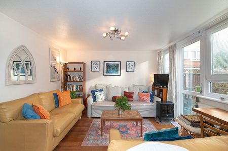 Battersea Bridge Road - Photo 3