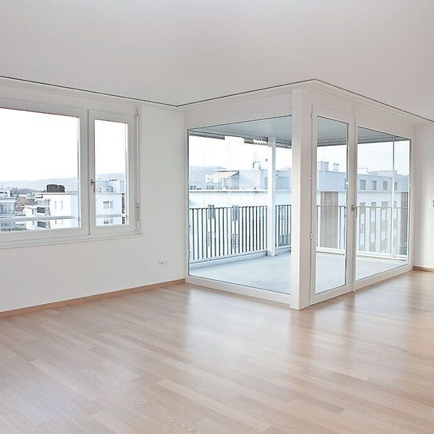 Their new family home - Foto 1