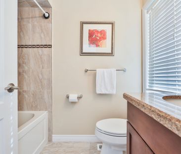 For Lease - 2435 Valley Forest Way, Oakville, Ontario - Photo 5