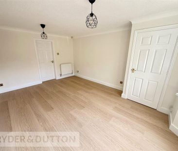4 bedroom detached house to rent - Photo 4