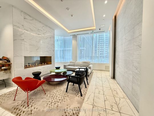 For Lease - 238 Simcoe Street Unit# 3406, Toronto, Ontario - Photo 1