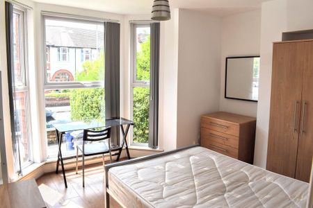 5 bedroom flat to rent - Photo 5