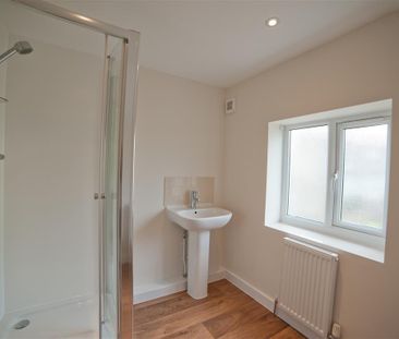 Station Road - Photo 2