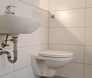 Dein Platz in der Stadt: Single-Apartment mit tollem Balkon in Elbe... - Photo 1