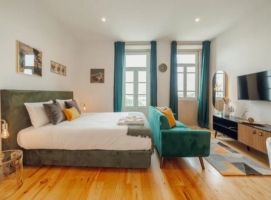 Rua da Lapa, Porto, Braga 4050-332 - Photo 1