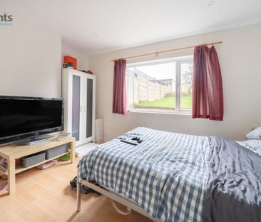 5 bedroom terraced house to rent - Photo 2