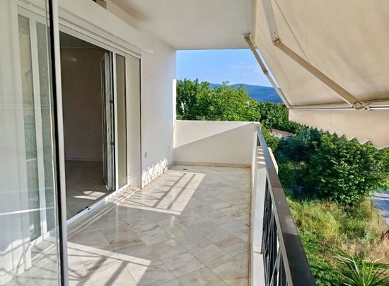 Διαμέρισμα για ενοικίαση Κέντρο (Άνοιξη) - Φωτογραφία 1