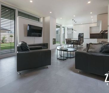 Na prenájom moderný 4-izbový bungalov v Trenčianskej Turnej – komfo... - Photo 1