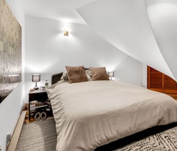 For Lease - 71 Bernard Avenue Unit# Main, Toronto, Ontario - Photo 2