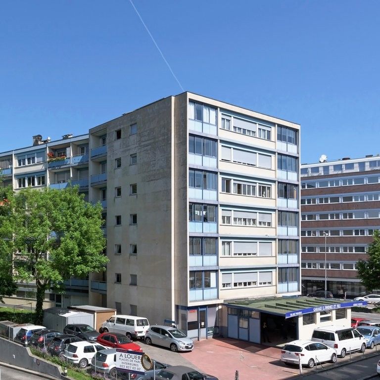 Proche des organisations internationales - Photo 1