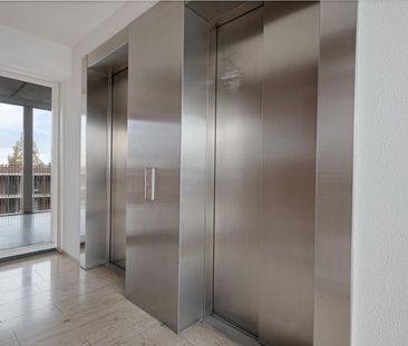 Stationsplein 48, Stationsbuurt, 3112HJ, Schiedam - Photo 2