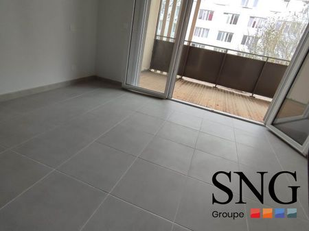 T1 RDC NEUF AVEC TERRASSE ET PARKING - Photo 3