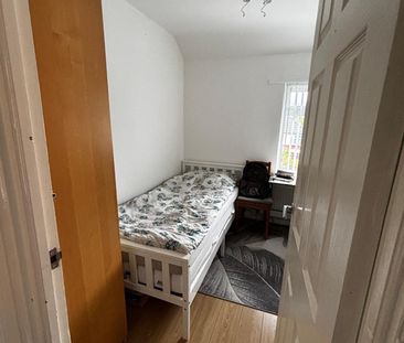 3 Bed End Terrace, Harvest Road, B67 - Photo 6
