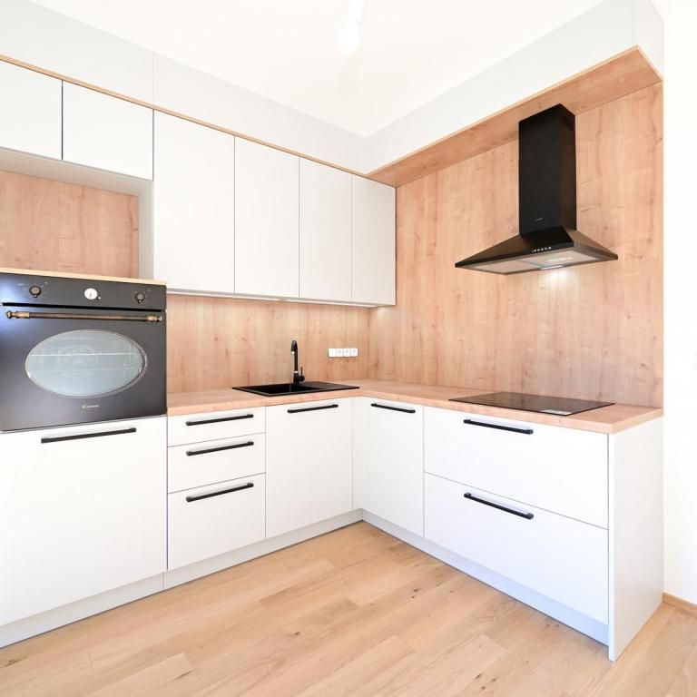 Pronájem bytu 1+kk 37 m2 - Фото 1