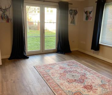 2 bedroom ground floor flat to rent - Photo 1