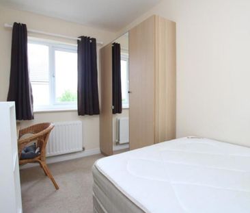 ***STUDENT PROPERTY *** BILLS INCLUDED!!! 6 bedroom student propert... - Photo 6