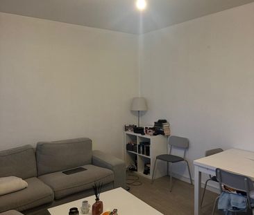 Appartement de 3 pièces meublé aux Eaux-Vives. - Foto 1