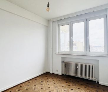 Appartement te huur in Sint-Lambrechts-Woluwe voor € 1.400 met 2 sl... - Photo 3