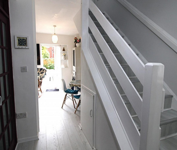 1 bedroom in a house share to rent - Photo 4