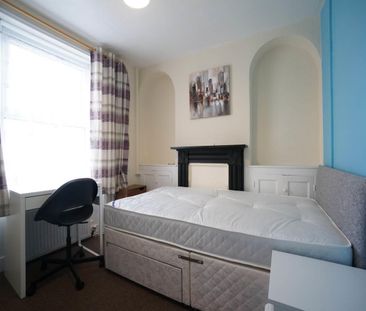 51 Hill Street - Photo 3