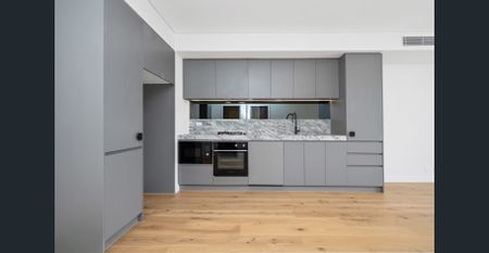 Brand New Luxury One Bedroom + Study Apartment - Photo 4