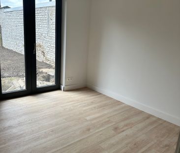 Te Huur gelijksvloers appartement - Photo 1