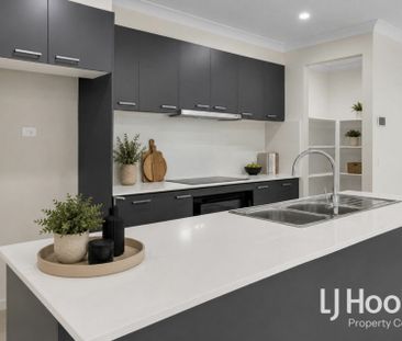 Stunning Family Home / 2 x Living Areas / Ducted AC / Located withi... - Photo 5