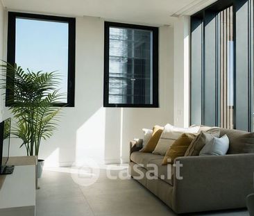 Bilocale in Affitto in Viale Giulio Richard 1 a Milano - Foto 5