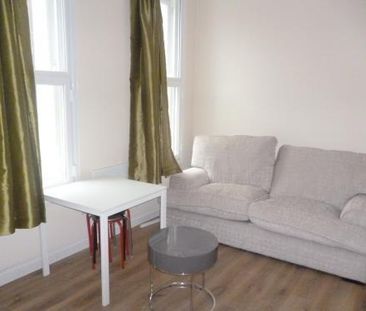 2 bedroom house share to rent - Photo 4