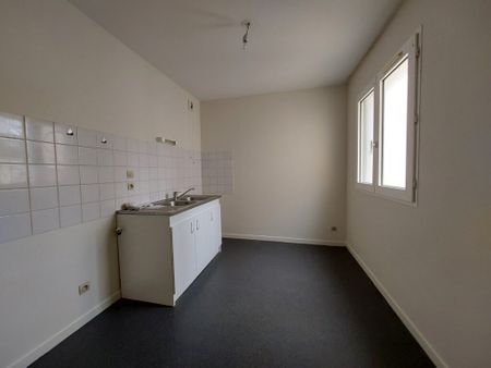 LOCATION APPARTEMENT T3, POITIERS, CENTRE-VILLE - Photo 4