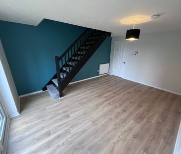 Courtlands Way, Ravenhill, Swansea SA5 5DQ - Photo 1