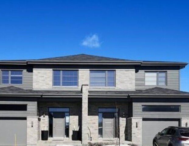 À louer / Maison à étages - Photo 1