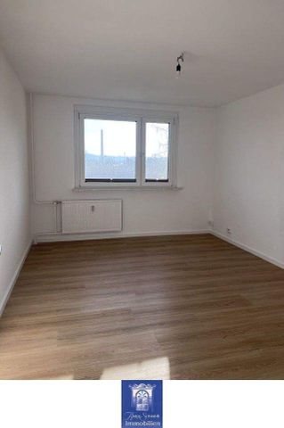 Moderne Familienwohnung mit Balkon und Einbauküche - Dein neuer Wohlfühlort! - Foto 2