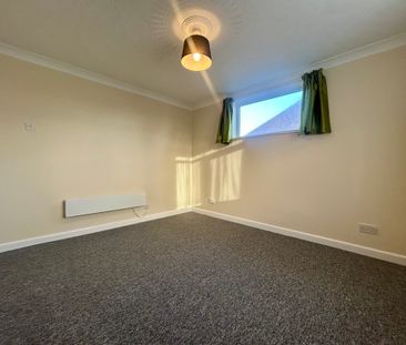 Ropley Road, Bournemouth - Photo 6