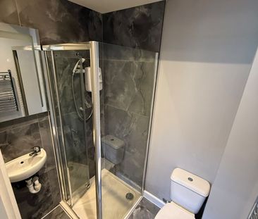 Studio Flat, Claremont Road, HA3 - Photo 5