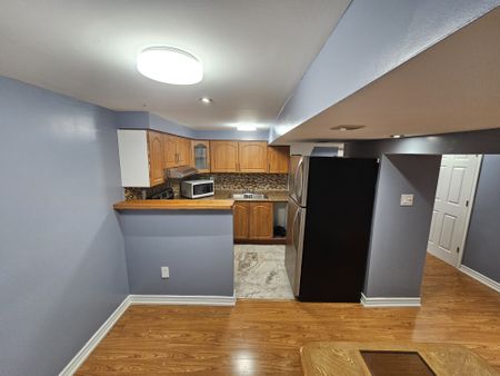 For Lease - 52 Rivendell Trail, Toronto, Ontario - Photo 3